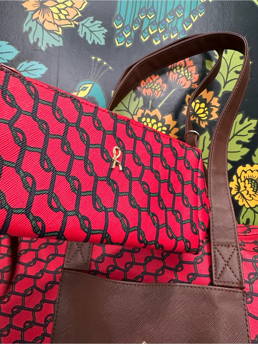 Roberta di Camerino Saumur Monogram Tote With Pouch - Picture 7 of 17
